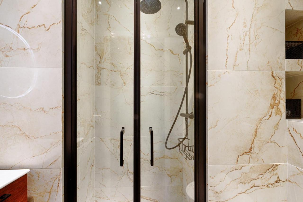 Appartement Design Ile St Louis - Welkeys Paris Exterior photo